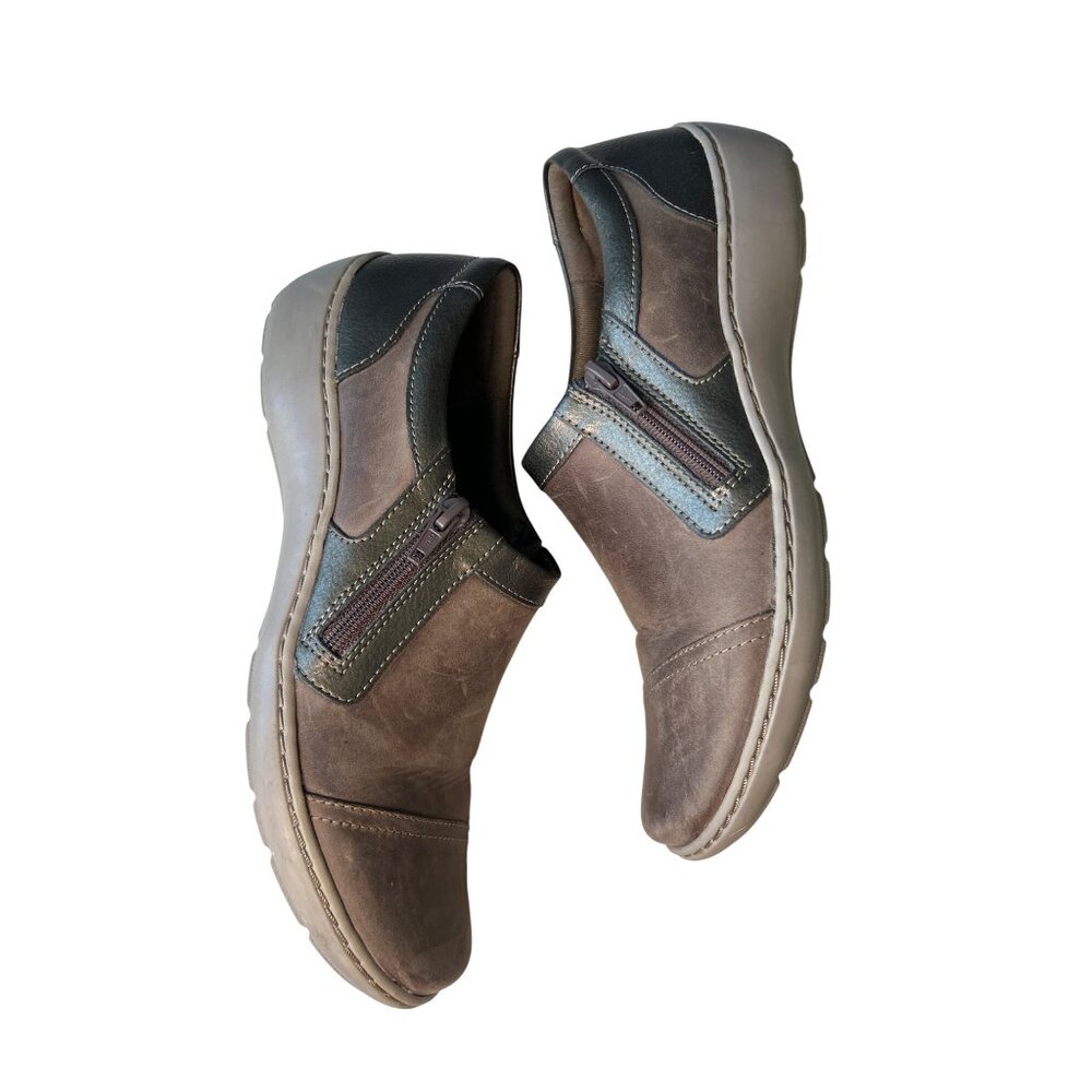 Clarks Brown Leather Slip-On Shoes Women's 9 Side Zip Cushioned Insoles Sneakers - Picture 6 of 16